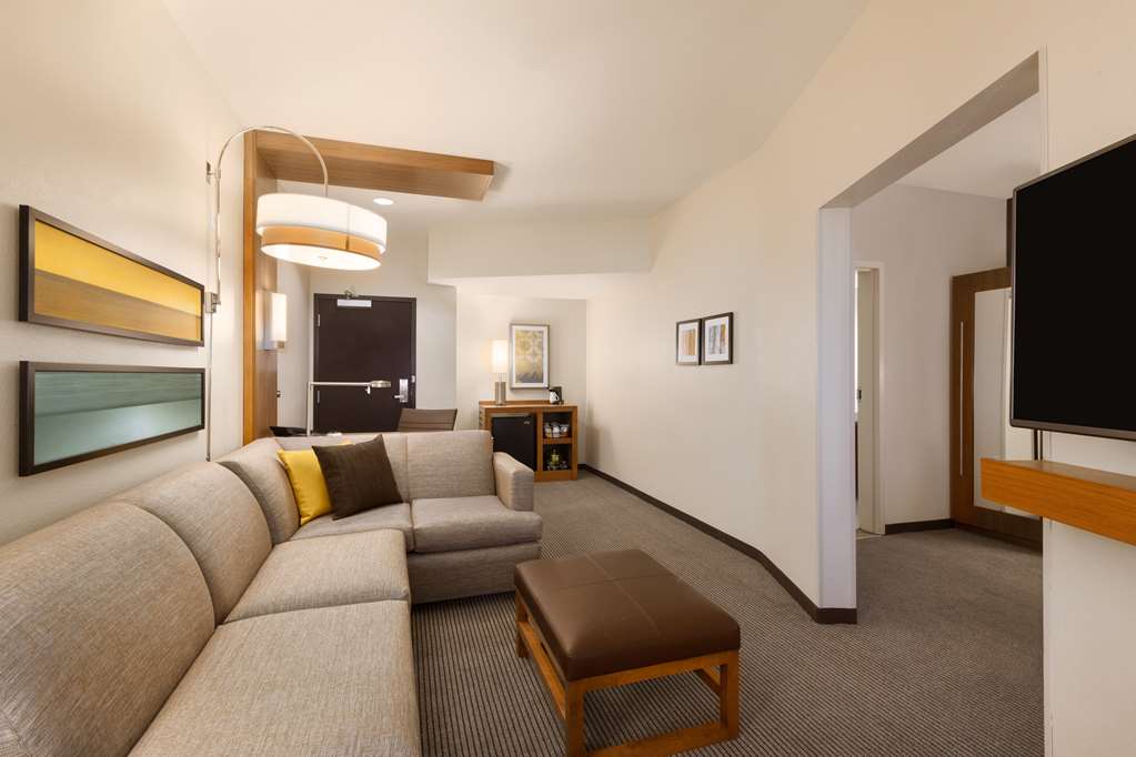Hyatt Place Phoenix Chandler - photo 17