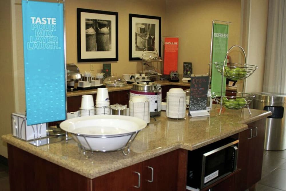 Hampton Inn Gallipolis - photo 41