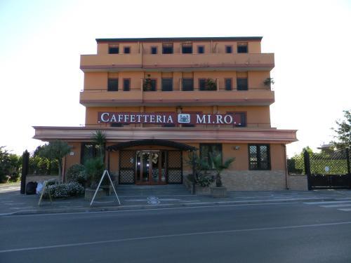 Hotel Mi.ro. — hotel in Casalnuovo Di Napoli