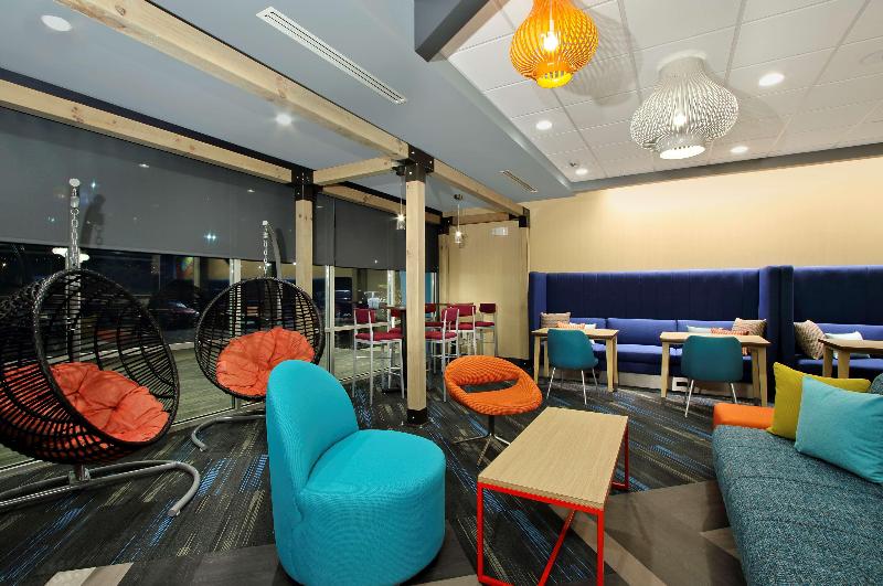 Tru By Hilton Meridian - photo 11