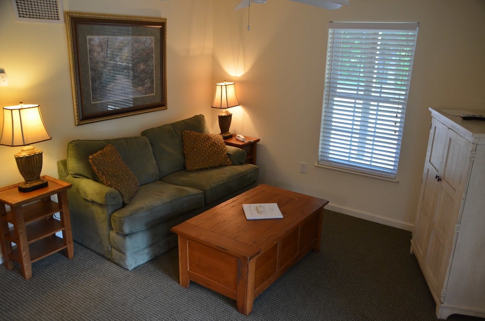 The Retreat at Center Hill Lake - photo 7