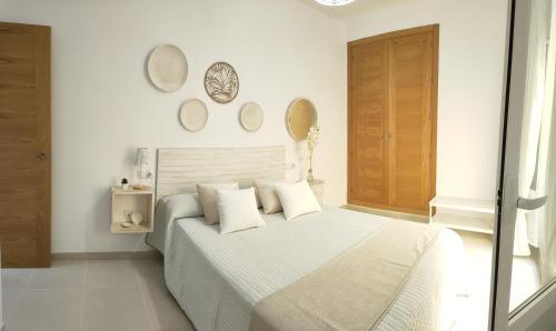 RELAX CHICLANA Aparcamiento privado TV Cable WifiPlus Aire Acond Incluido in Chiclana De La Frontera, Spain