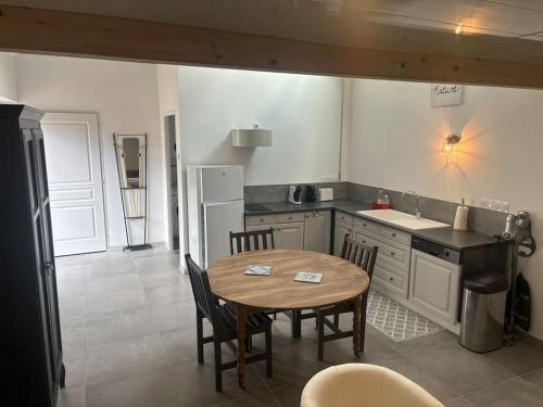 Loft #5 Angers Loire - carbon neutral hotel in Corne