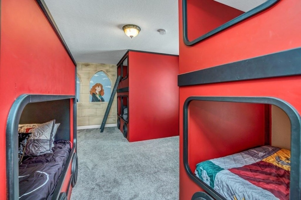 Storey Lake Resort 9 Bed Game theater Room 9 Bedroom Home by RedAwning - photo 22