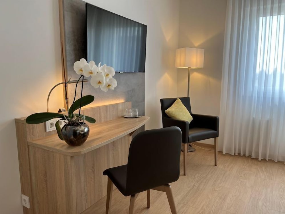 Hotel Garni Geisler — Koeln