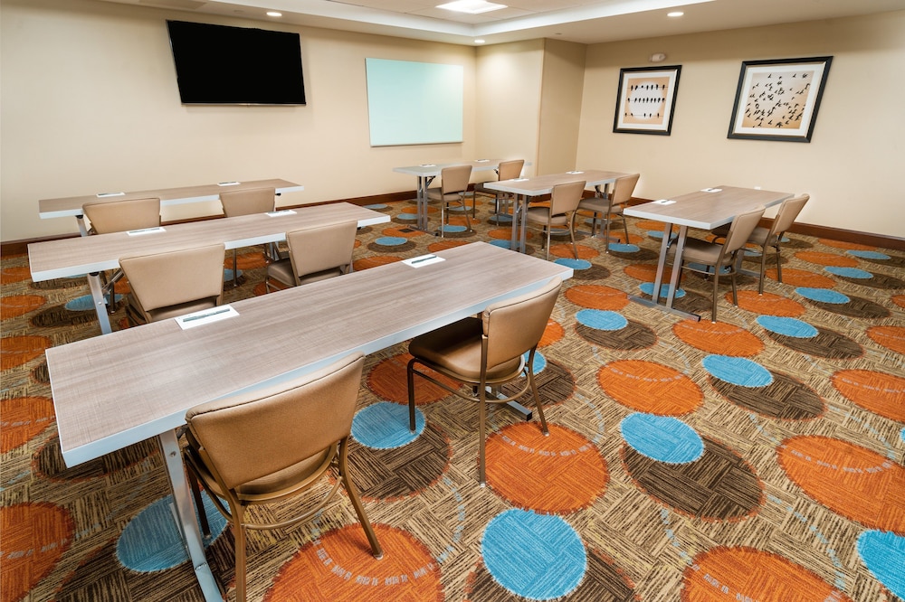 Staybridge Suites Newark Fremont by IHG - photo 47