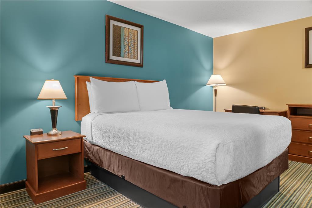 Best Western Plus Traverse City - photo 17
