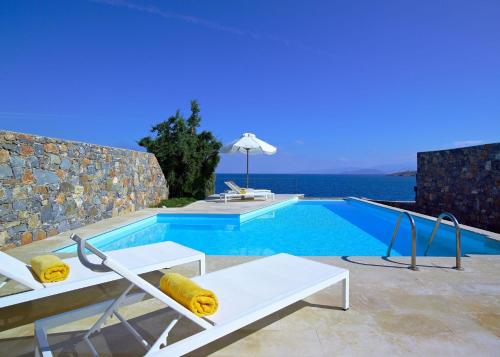 Luxury Crete Villa Sea View Villa Private Pool Ocean Front — 4-Star Luxury Hotel in Agios Nikolaos, Greece