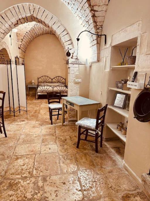 Lwg Room 17.1 in Martina Franca, Italy