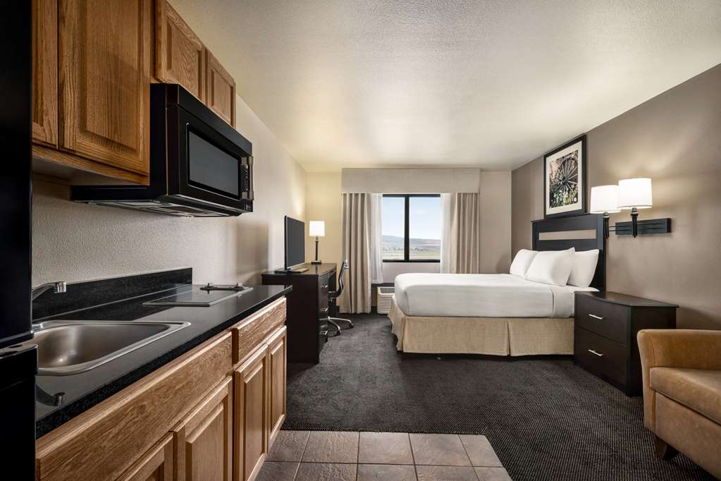 Baymont by Wyndham Elko - photo 10
