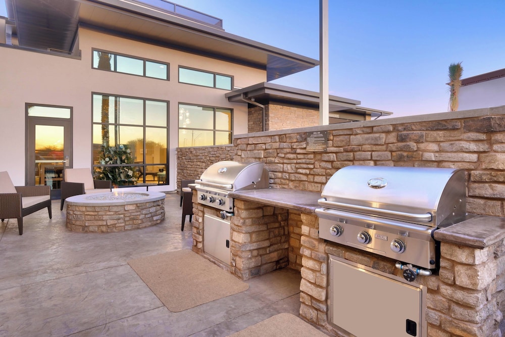Residence Inn by Marriott Phoenix West Avondale - photo 40