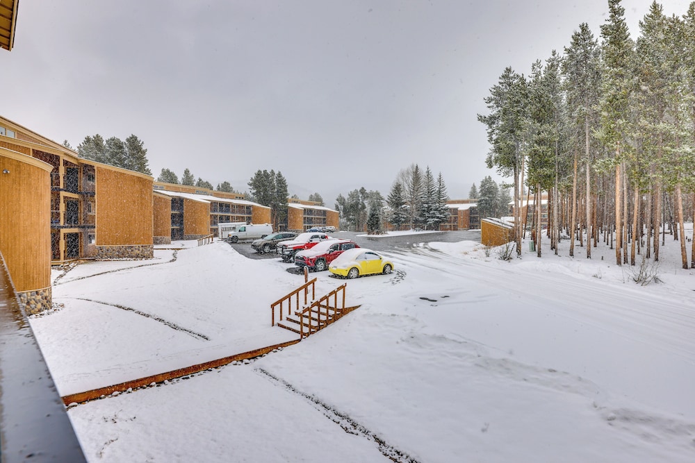 Condo w Pool Access: 2 Mi to Winter Park Resort - photo 12