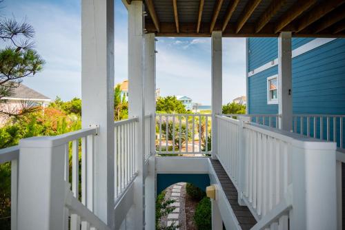 Pier Pleasure by Oak Island Accommodations - photo 26