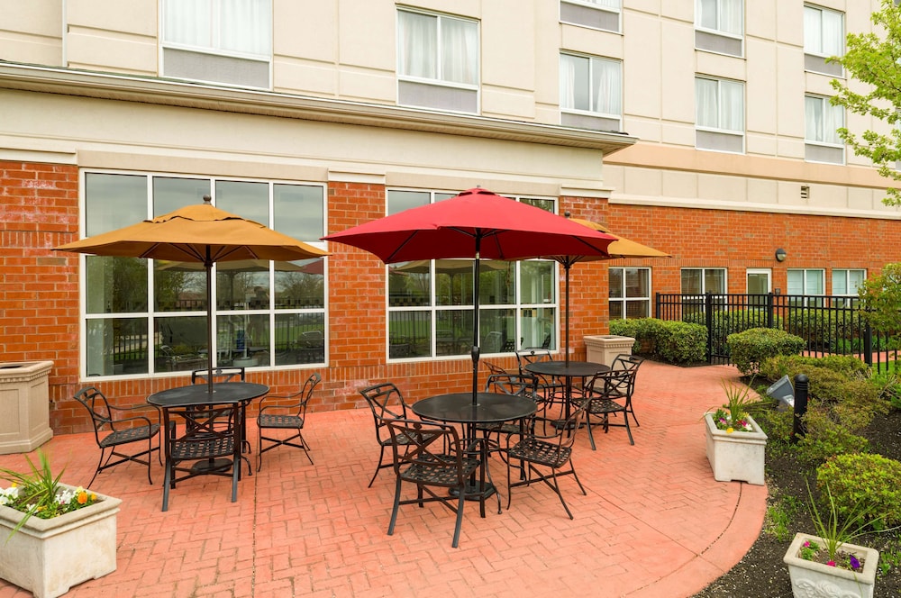 Hilton Garden Inn Edison Raritan Center - photo 36