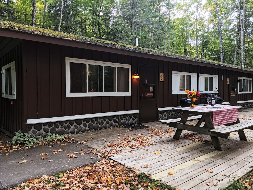 Coadys' Point of View Lake Resort - photo 308