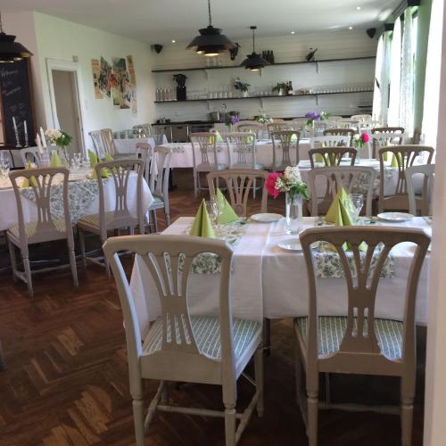 Tunneberga Gastgifvaregard — hotel in Jonstorp