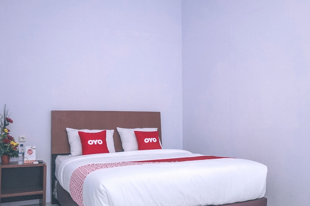OYO 2044 Star Hill Inn Syariah — hotel in Tebing Tinggi