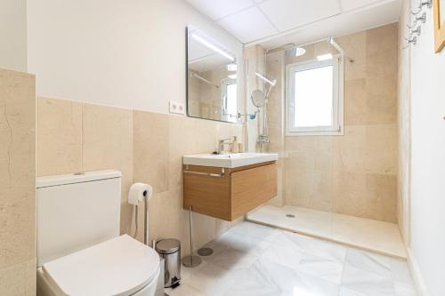 Allo Apartments Porvenir Centro 1 HabitaciA3n — 4-Star Luxury Hotel in Jerez De La Frontera, Spain