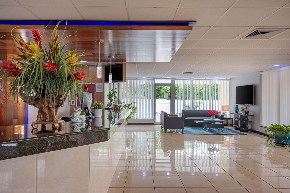 Rodeway Inn Clermont - photo 4