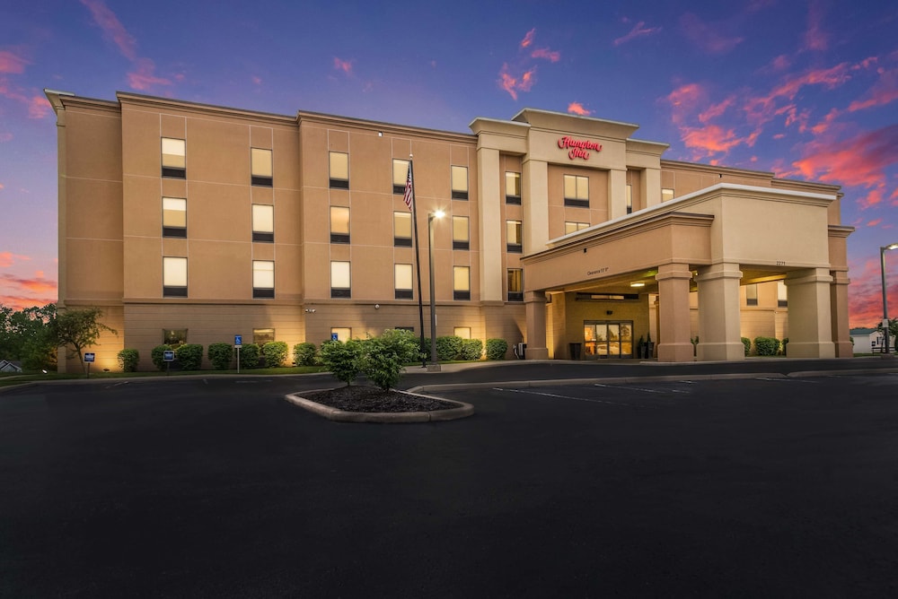 Hampton Inn Greenfield - photo 61