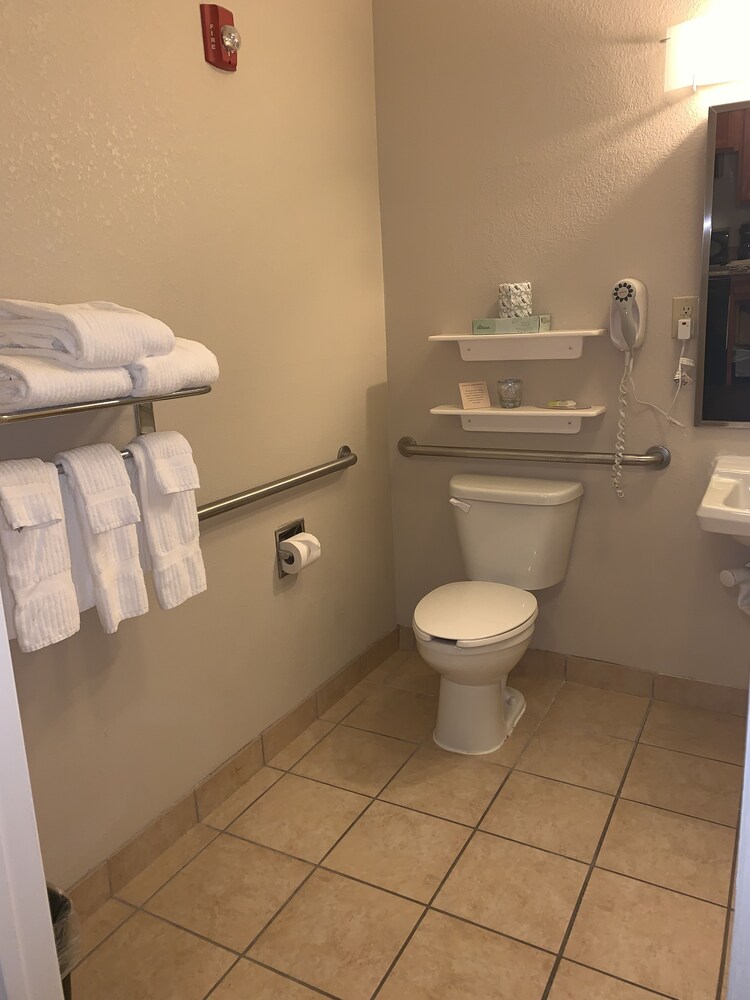 Candlewood Suites Augusta by IHG - photo 9