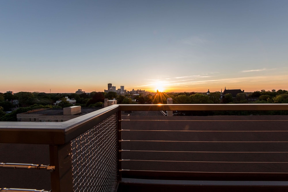 The Strathallan Rochester Hotel & Spa DoubleTree by Hilton - photo 35