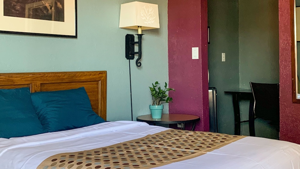 Copper Mountain Motel - photo 9