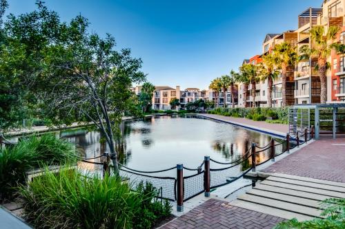 Belina Quayside Canal Front