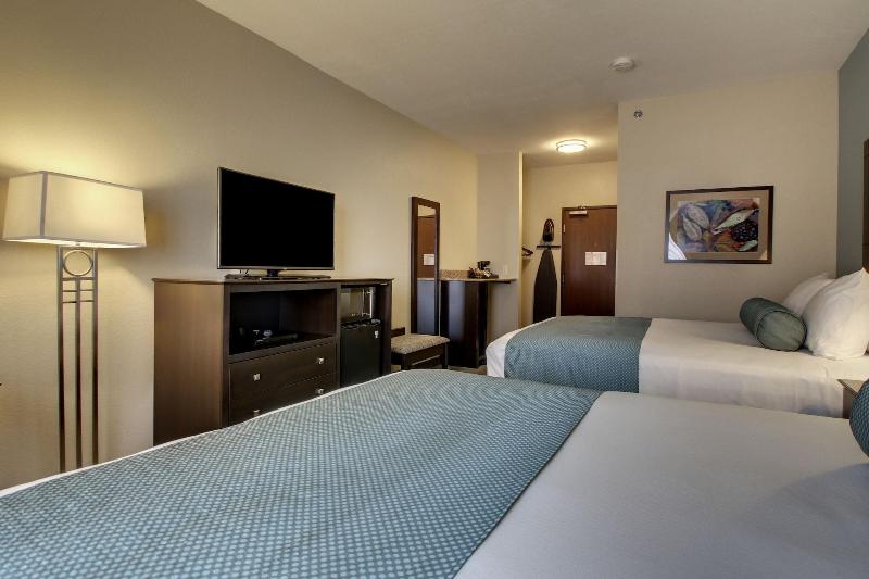Cobblestone Inn and Suites Fort Dodge - photo 5