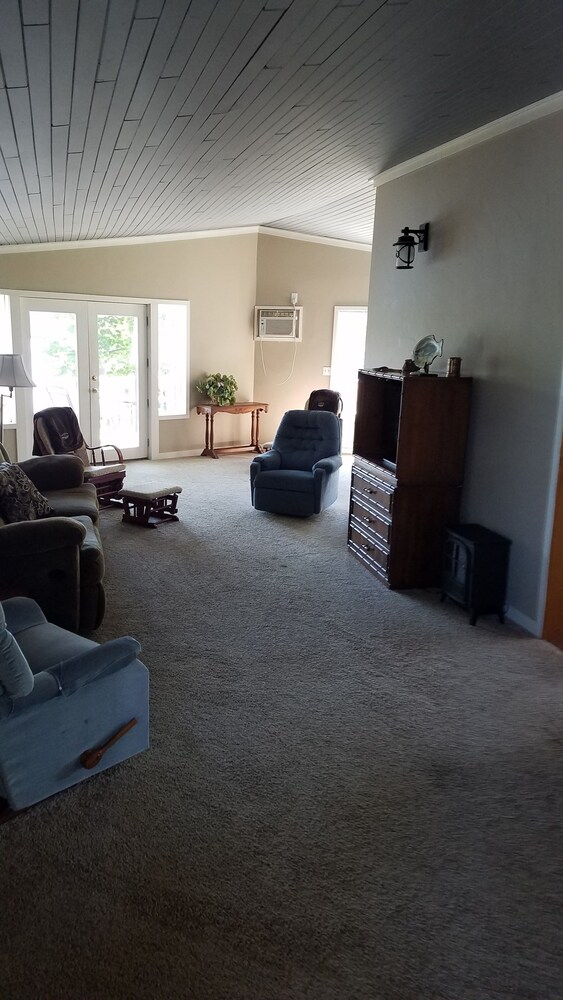 Red Bridge Inn - photo 21