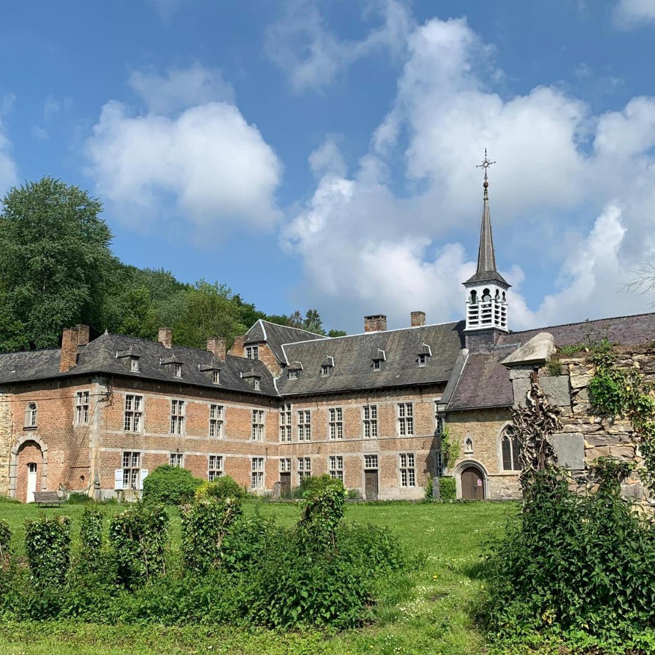 La Porterie de L Abbaye de Marche Les Dames — Namur — photo 3