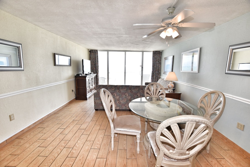 0404 Waters Edge Resort 1 Bedroom Condo by RedAwning - photo 29