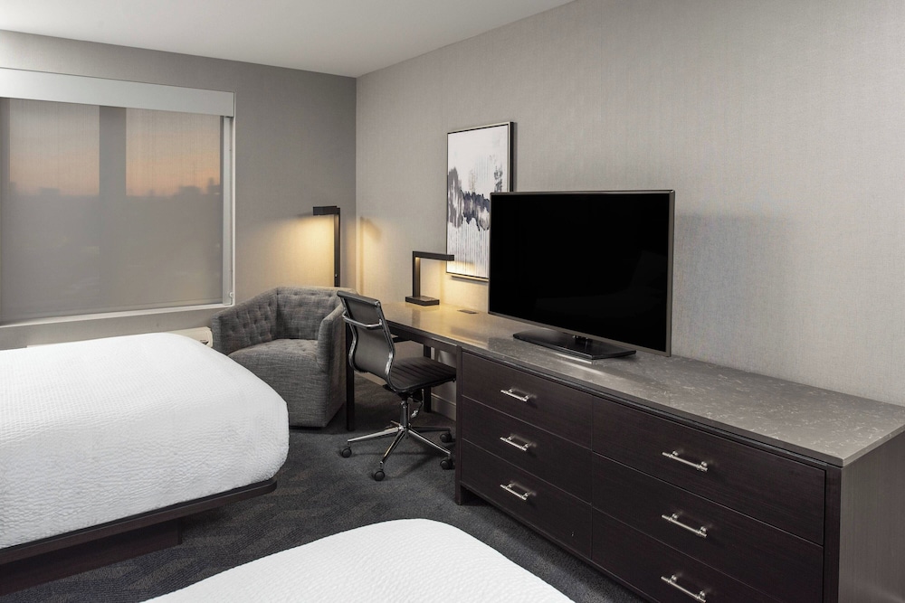 Fairfield Inn & Suites by Marriott Boston Logan Airport Chelsea - photo 6