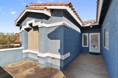 Bold Blue Retreat in Henderson