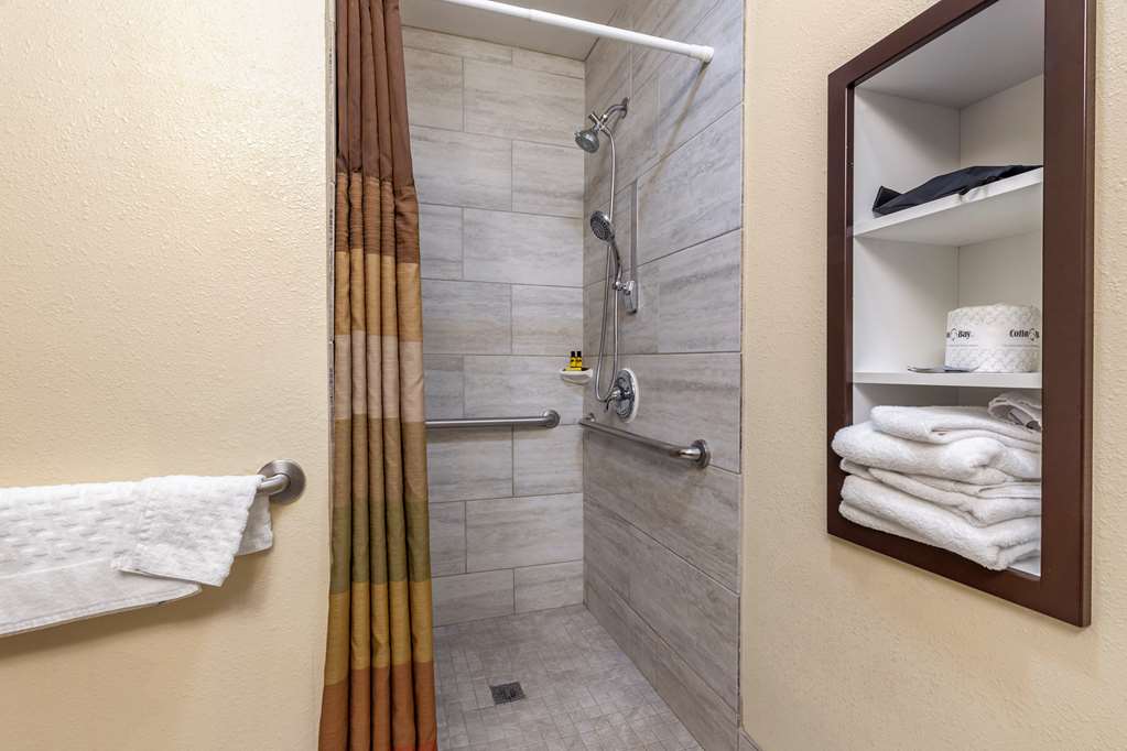 Best Western Plus Sparta Trail Lodge - photo 28