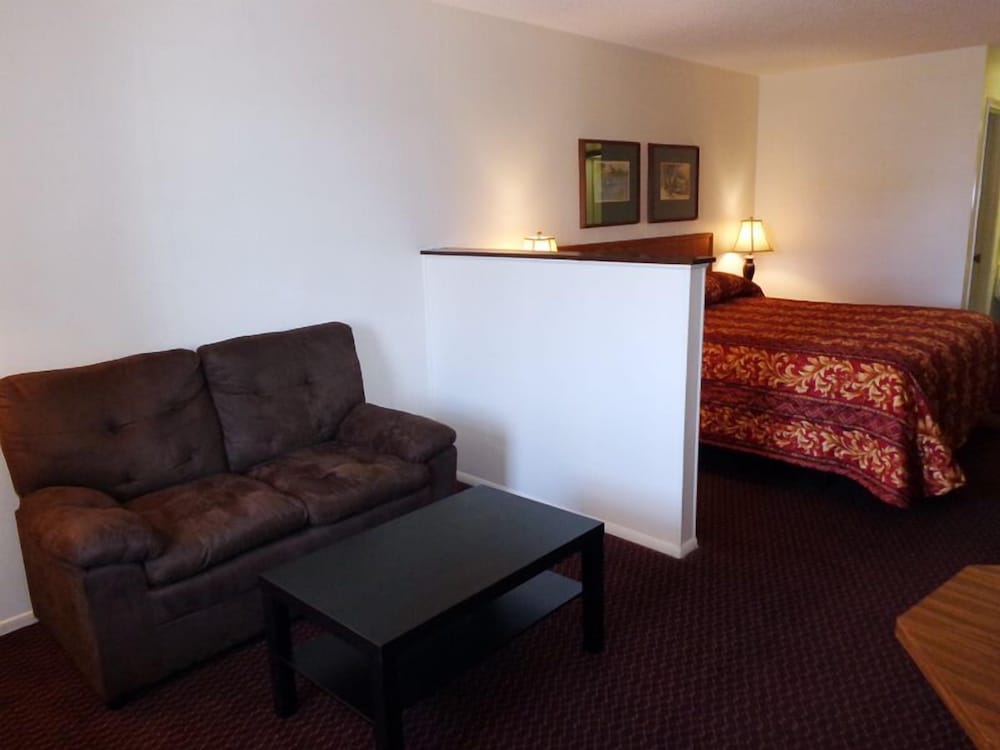Windcrest Inn and Suites - photo 19