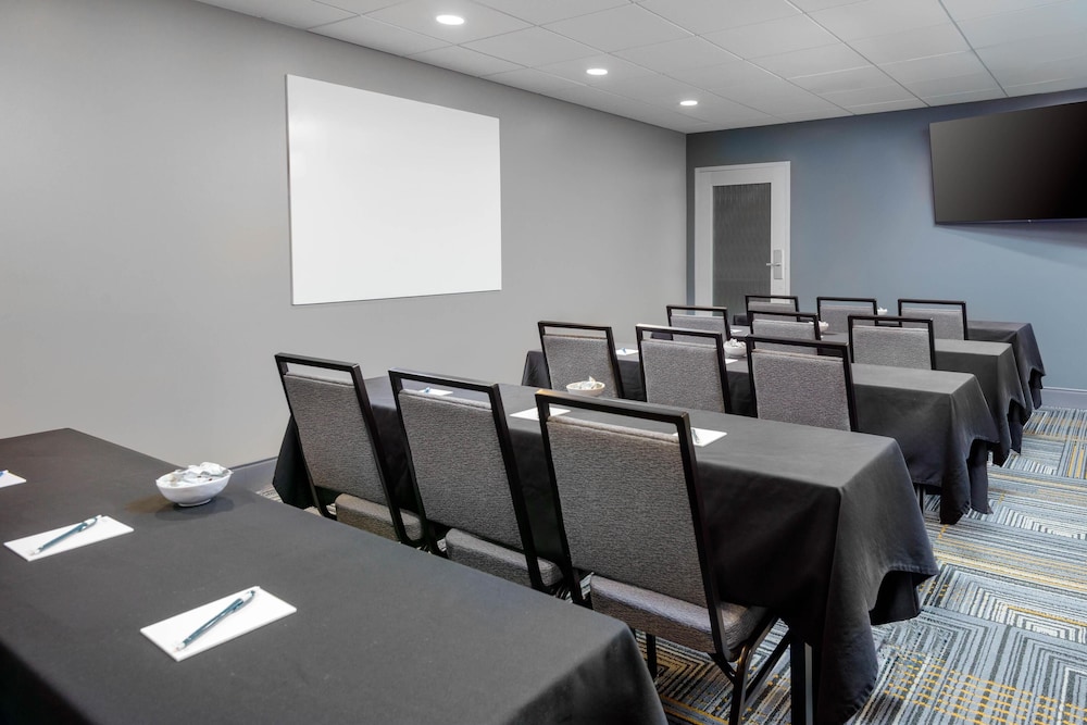 Homewood Suites by Hilton Orlando UCF Area - photo 44