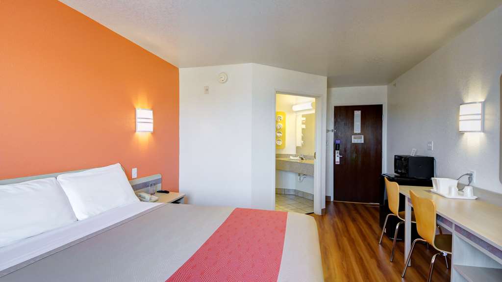 Motel 6 El Reno Ok - photo 11