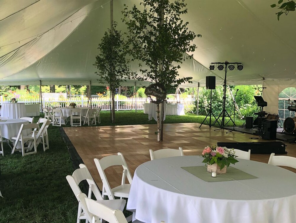 Dowds Country Inn - photo 100