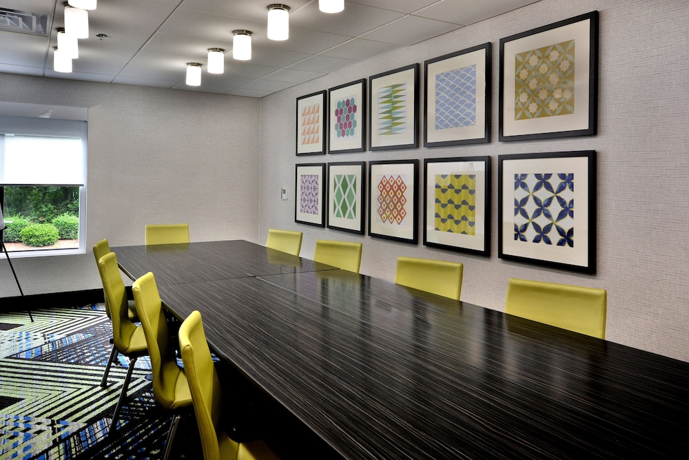 Holiday Inn Express Raleigh Durham Airport by IHG - photo 31