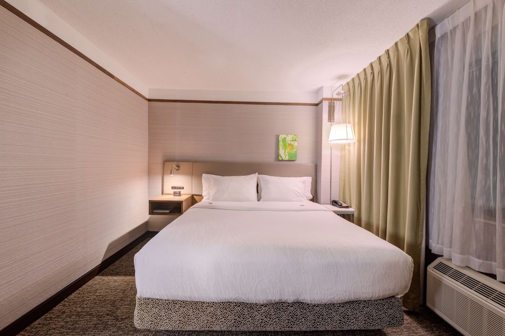 Hilton Garden Inn Detroit Southfield MI - photo 32