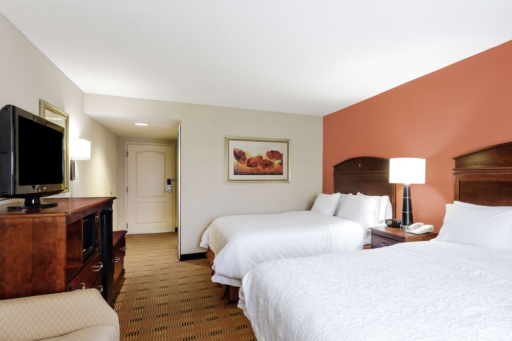 Hampton Inn Moss Point Pascagoula - photo 8
