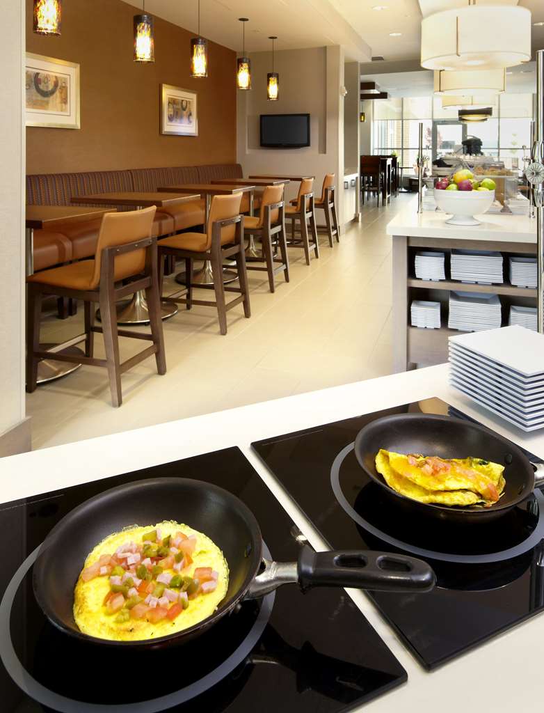 HYATT house Pittsburgh South Side - photo 5