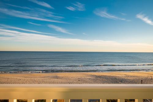 The Sandcastle by Oak Island Accommodations - photo 36