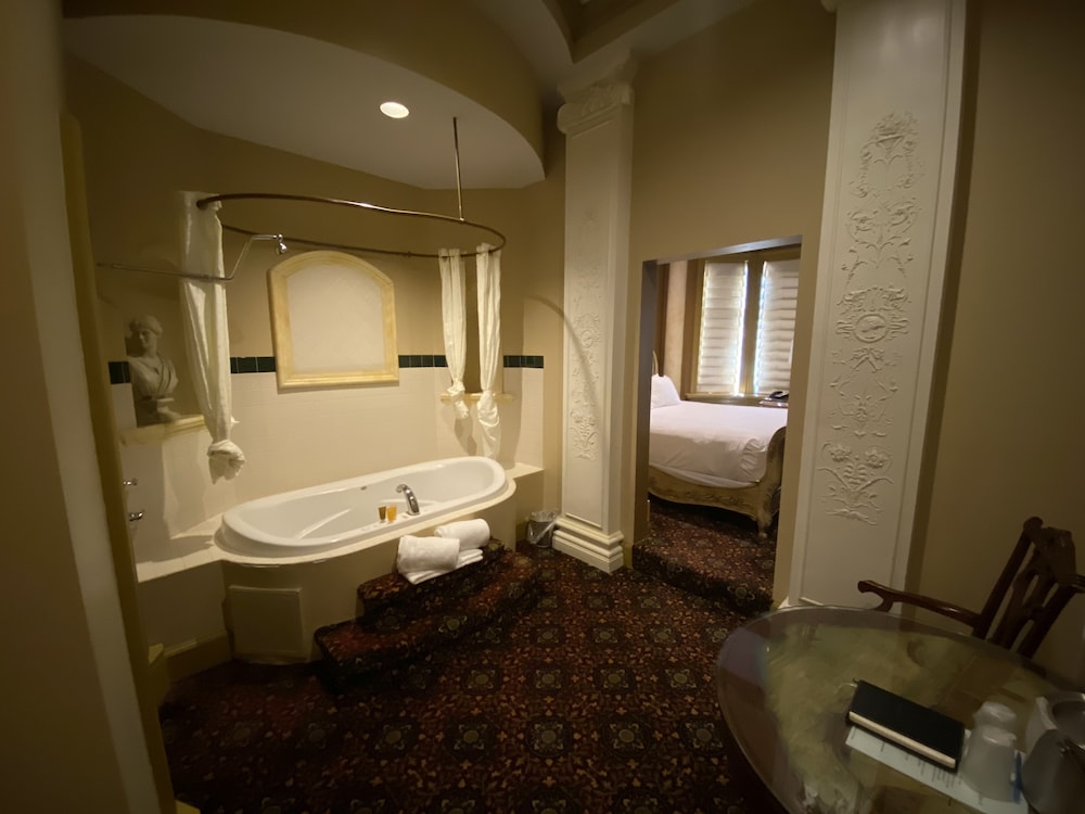 Chateau Avalon - photo 56