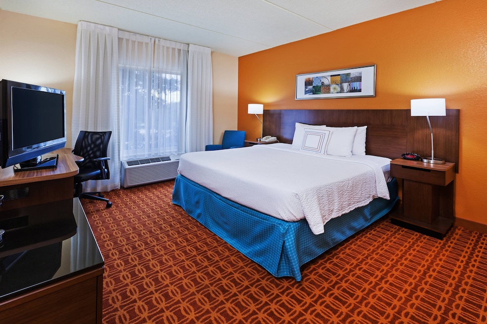 Fairfield Inn and Suites by Marriott Austin Northwest Domain - photo 6