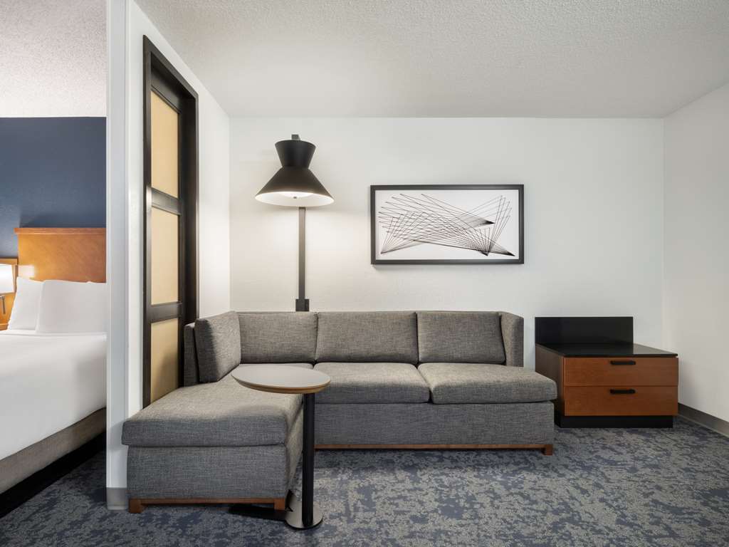 Hyatt Place Lakeland Center - photo 24