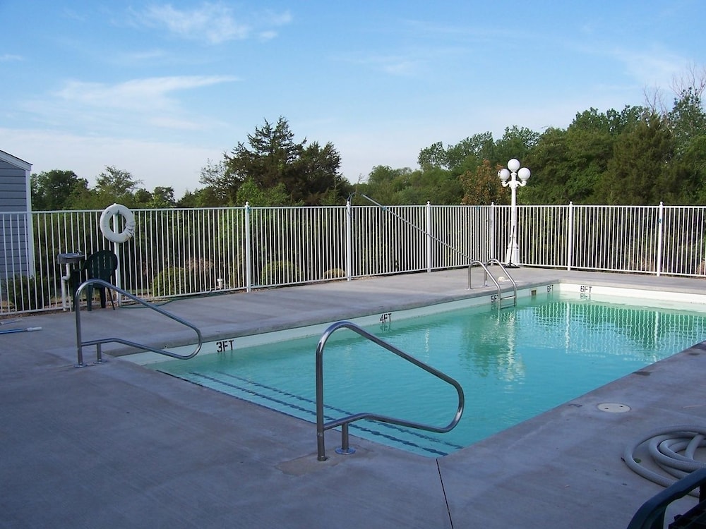 Motel 6 McAlester OK South - photo 18