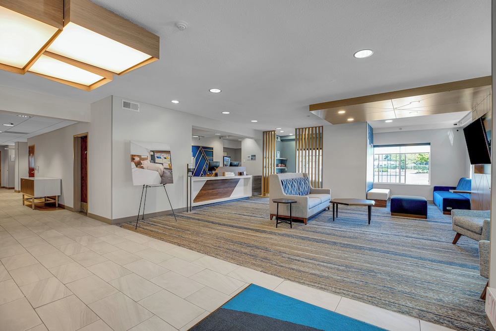 Holiday Inn Express Hotel & Suites Portland Jantzen Beach by IHG - photo 129