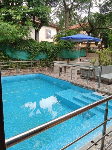 Luxury Villa Large Private Pool — 4-Star Luxury Hotel in Haldia, India